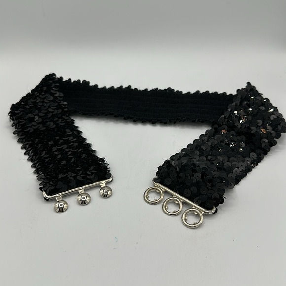 Black sequin stretch belt with silver metallic closure, size S - Picture 3 of 3